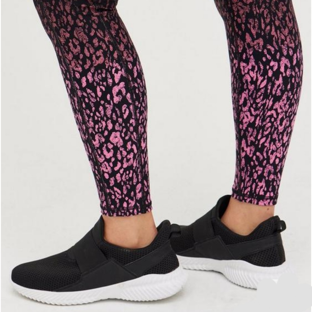 Performance Core Active Leggings - image 3